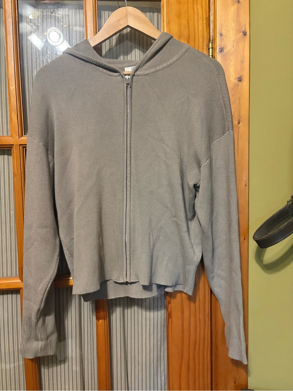 Women's Hooded Zip-Front Knit Top - Gray